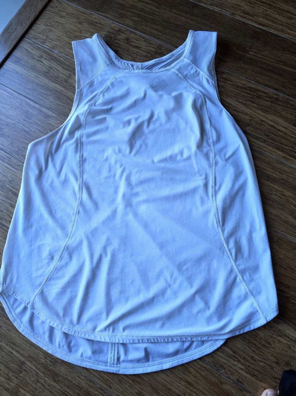 Lululemon Women’s White Athletic Tank Top Shirt